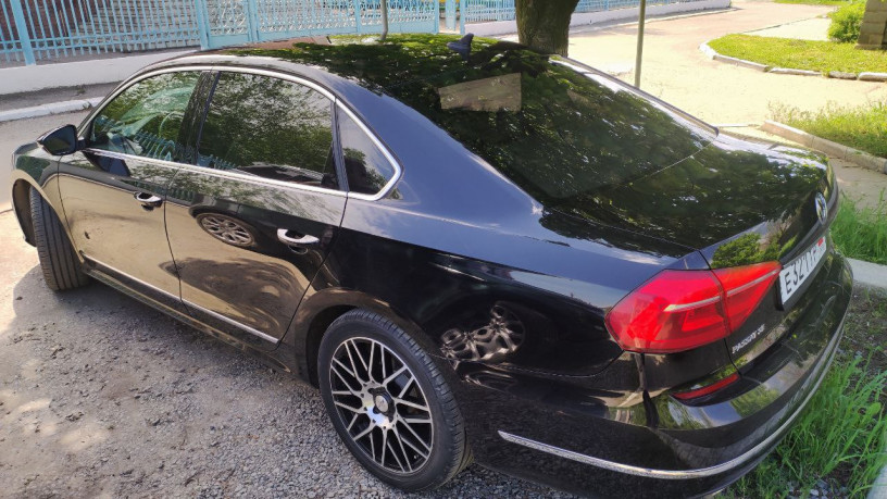 volkswagen-passat-b8-big-3