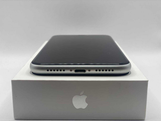 iphone-xr-64-gb-white-24000-big-1