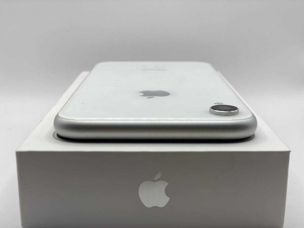 iphone-xr-64-gb-white-24000-big-2