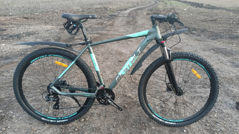 novye-velosipedy-na-24-26-275-i-29-kolesax-stalnye-i-alyuminievye-big-2