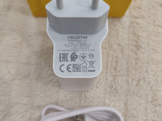 Realme C35