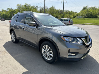 Продам Nissan Rogue SV