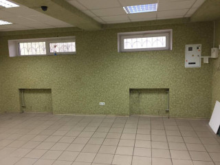 Сдается помещение г. Алчевск ОП 81м2 - выход на центральную улицу
