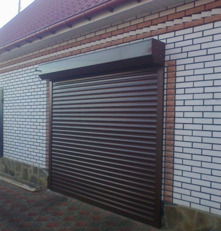 rollety-zashhitnye-alyuminievye-sirokaya-cvetovaya-gamma-big-8