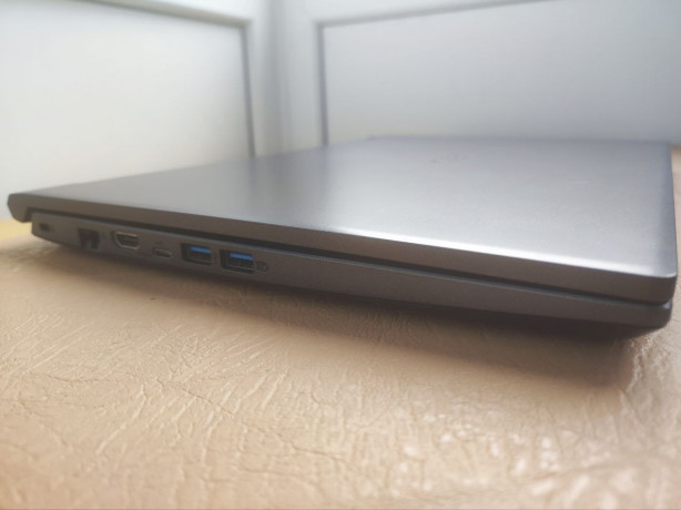 noutbuk-acer-aspire-7-a715-g41-big-2