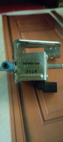 klapan-elektromagnitnyi-opel-omega-b-1994-2003-big-0