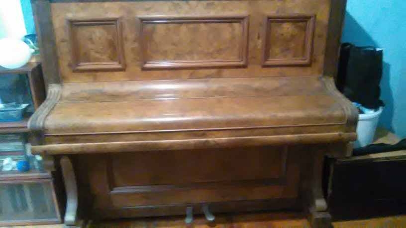 antikvarnoe-pianino-bretschneider-leipzig-19vek-big-1