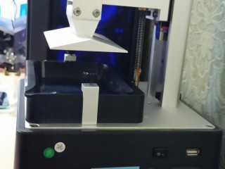 Продам фотополимерный 3D принтер Anycubic Photon Mono