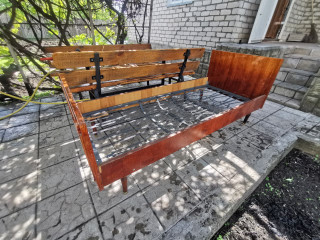 Кровать советская железная с ламинированными спинками (ссср) 3 шт
