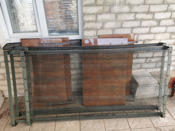 krovat-sovetskaya-zeleznaya-s-laminirovannymi-spinkami-sssr-3-st-big-9