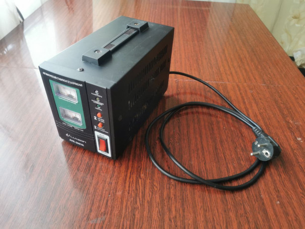 stabilizator-napryazeniya-luxeon-avr-500-big-3