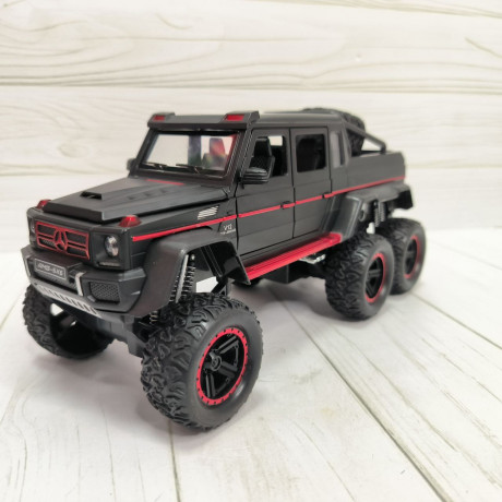 cyornyi-mercedes-g63-24-sm-big-0