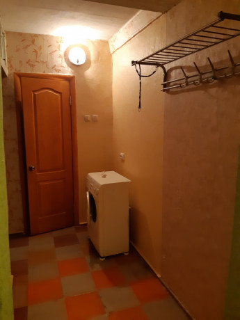 sdam-posutocno-2x-komnatnuyu-kvartiru-s-panoramnym-vidom-big-3