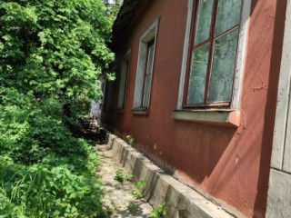 Продам 4 комнатную квартиру в доме на приватизированной земле