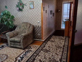 Продам дом в г.Макеевка, пос.Ханжёнково