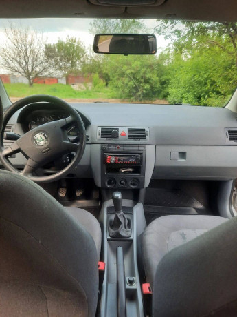 skoda-fabia-14-big-4