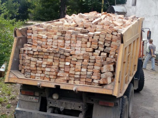 Услуги самосвала (песок, щебень, шлак, вывоз мусора, перевозки грузов)