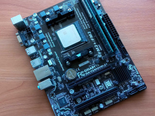 Комплект sFM2 AMD A8-5500B (4 ядра, 3.2-3.7GHz) / DDR3 8GB