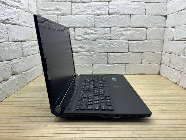 noutbuk-lenovo-b580-intel-core-i5-3210mram-6gbssd-240gbnvidia-geforce-610m-1gb-big-3