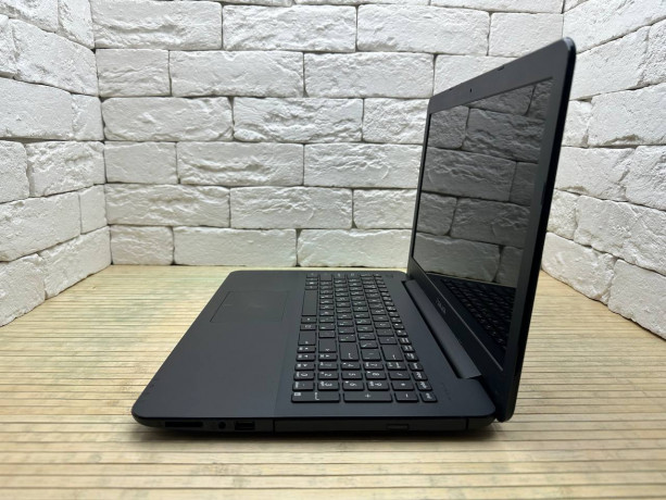 noutbuk-asus-x555lj-intel-core-i3-4005uram-6gbssd-128gbgeforce-920m-2gb-big-1