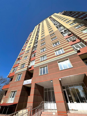 2-kkv-zk-centralnyi-prpanfilova-21-k1-12etaz17-55m2-gotovye-dokumenty-odin-sobstvennik-big-0