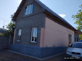 2 Дома на Участке 9.5соток. Новострой с Мансардой (ремонт). СОЛОВКИ/бул.Франко