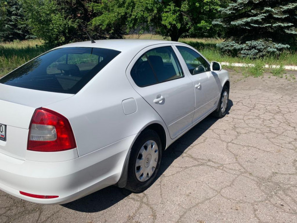 skoda-oktaviya-a5-big-6