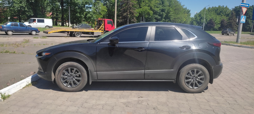 prodam-mazda-cx-30-big-2