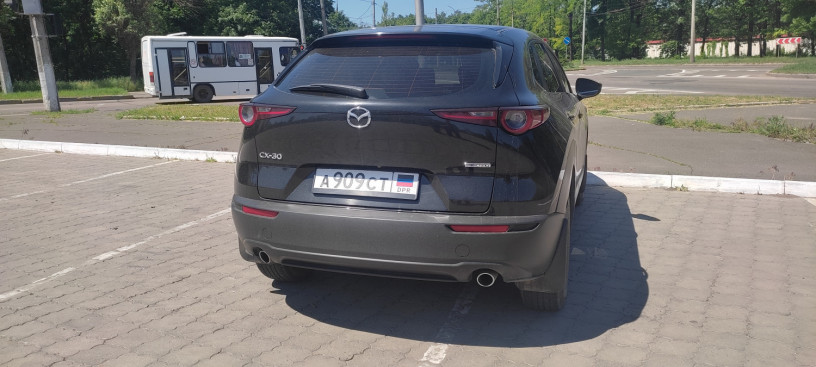 prodam-mazda-cx-30-big-0