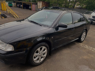 Продам Skoda Octavia tour 1.4 MT 2008 год.