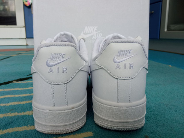 originalnye-krossovki-nike-air-force-1-big-1