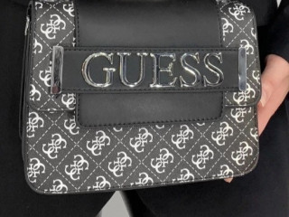 Сумка Guess