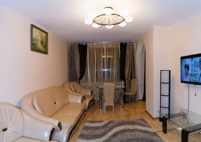 kvartira-v-centre-ot-xozyaina-big-1