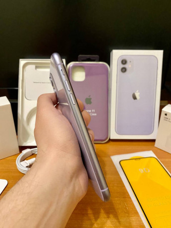 iphone-11-purple-64-gb-big-4