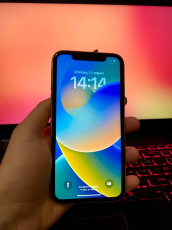 iphone-11-yellow-64-gb-big-1