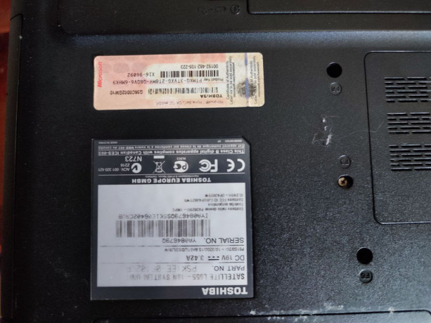 noutbuk-toshiba-satellite-l655-18n-big-0