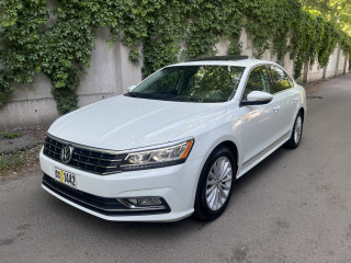 Продам Volkswagen Passat 2017