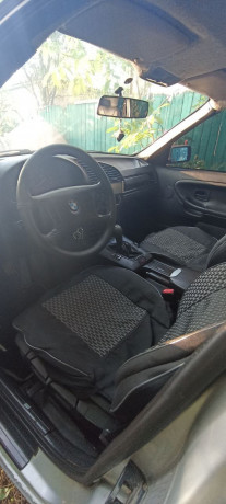 bmw-e36-318i-big-4