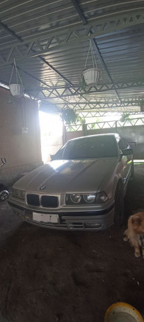 bmw-e36-318i-big-7