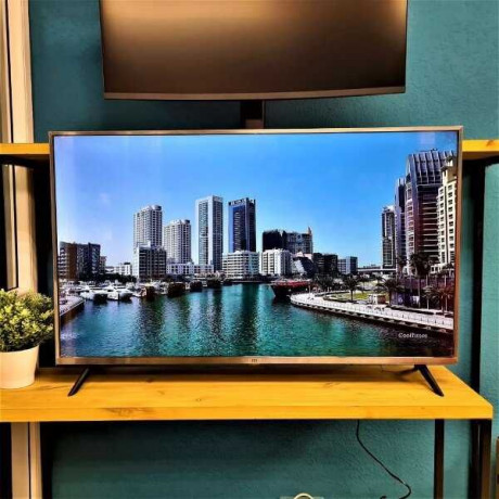 televizor-smart-tv-4k-xiaomi-mi-tv-4s-43-32000-dostavka-big-1