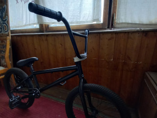 Продам велосипед BMX