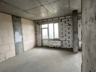 Продам квартиру в Калининском районе. ул. Овнатаняна.