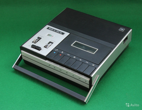 kuplyu-kassetnyi-magnitofon-vesna-306-vsyo-v-licku-big-0