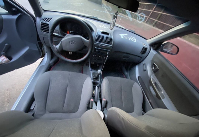 hyundai-accent-big-2