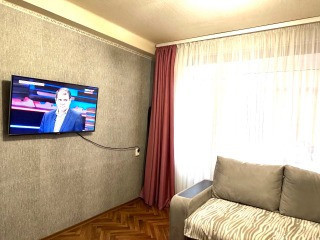 2-к.кв. Ремонт. Мебель+техника. 3этаж/5. ул.Пухова. Документы РФ. Быстрая сделка.