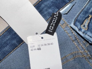 Новые джинсы H&M