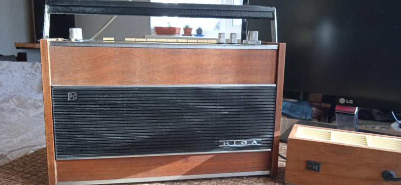 radiopriemnik-riga-103-big-0