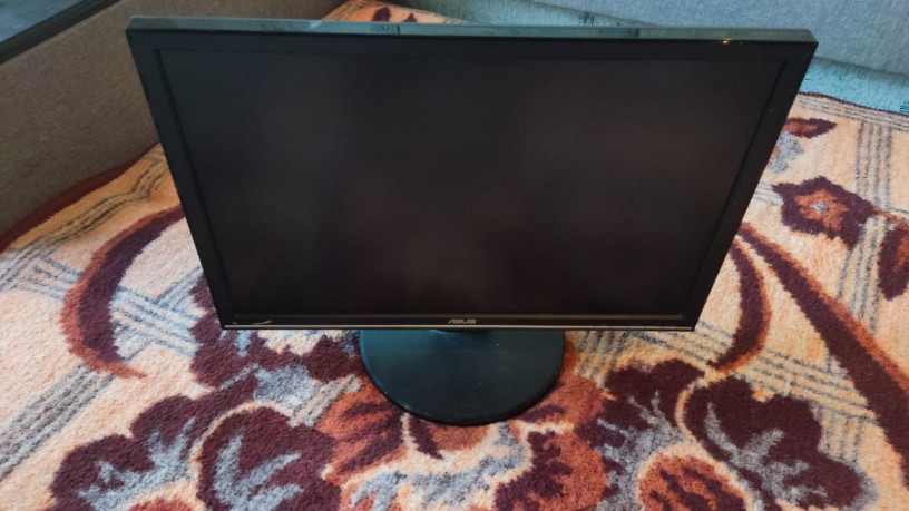 prodam-kompyuter-monitor-24-big-3