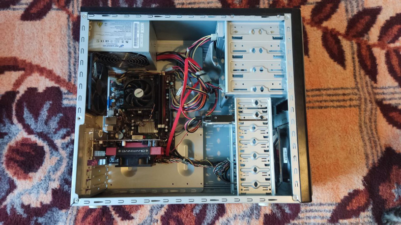 prodam-kompyuter-monitor-24-big-2