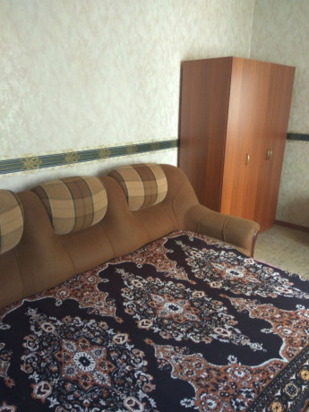 sdaetsya-prostenkaya-bolsaya-kv-v-petrovskom-r-ne-big-0
